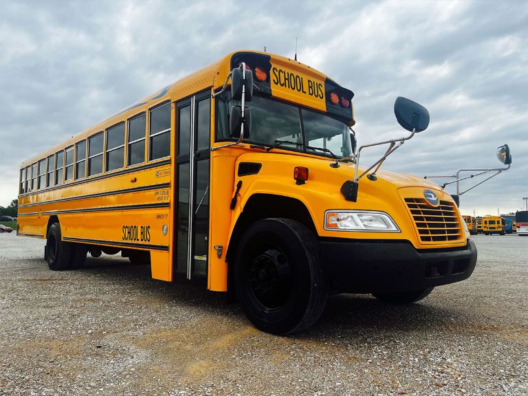 School Bus rental - Cascade Charter Bus