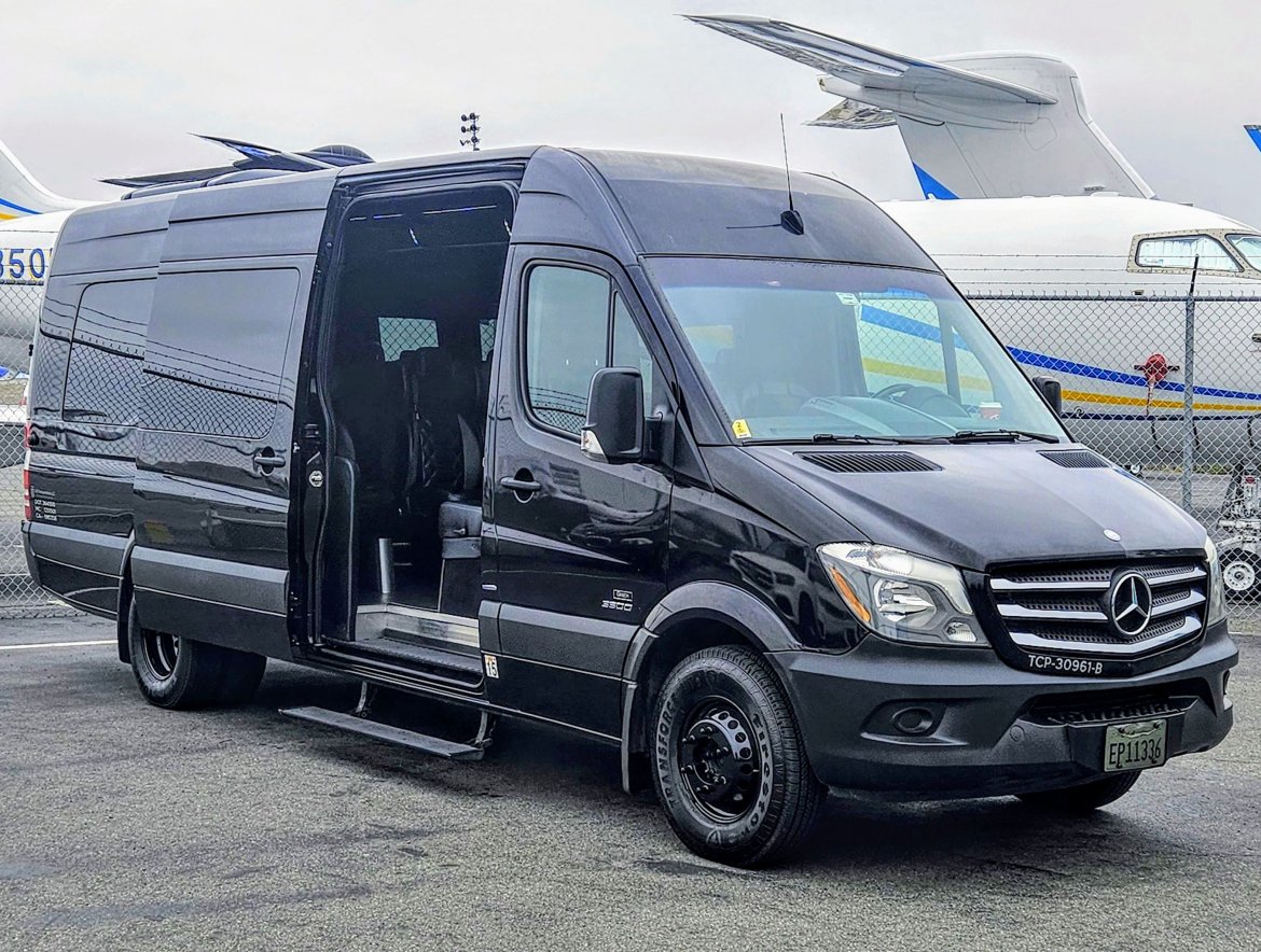 Sprinter Vans rental - Cascade Charter Bus